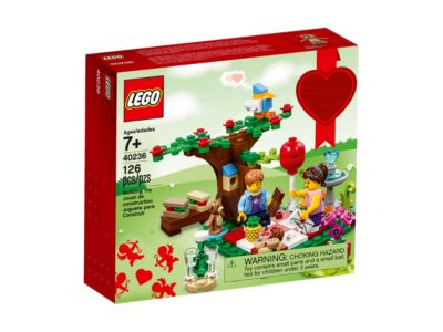 LEGO Romantic Valentine Picnic (40236)