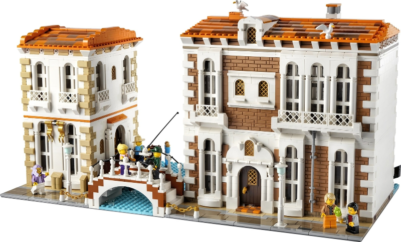 Venetian Houses (910023)